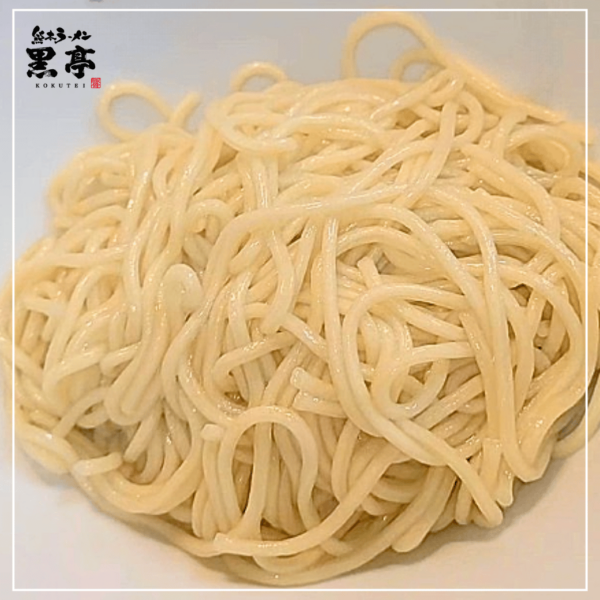 桜町熊本城前店 一玉一玉 丁寧に『黒亭自家製麺へのこだわり』